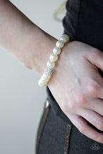 Load image into Gallery viewer, POSHing Your Luck White Pearl Bracelet-114
