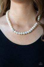 Load image into Gallery viewer, Posh Boss White Pearl Necklace Paparazzi-112
