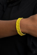 Load image into Gallery viewer, Follow The Wildflowers Yellow Bracelet Paparazzi-03
