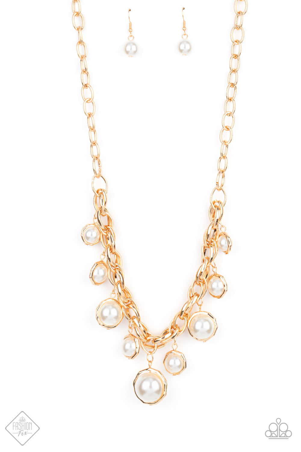 Revolving Refinement Gold Necklace Paparazzi-205