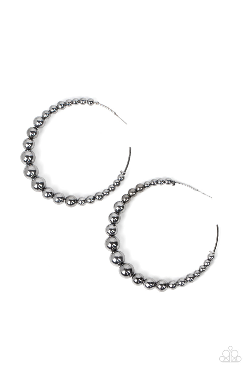 Show Off Your Curves Black Earrings Paparazzi-640