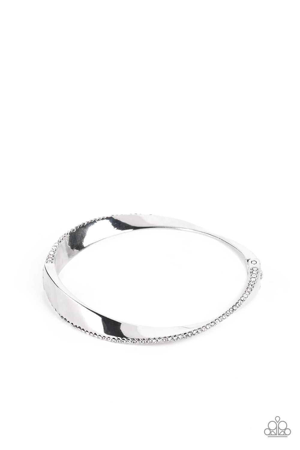 Artistically Adorned White Bracelet Paparazzi-637