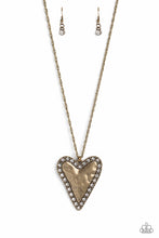 Load image into Gallery viewer, Radiant Romeo - Brass Heart Necklace Paparazzi-749
