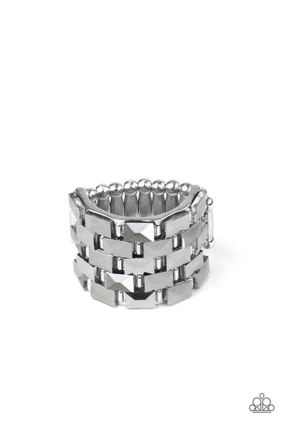 Checkered Couture Silver Ring Paparazzi-271